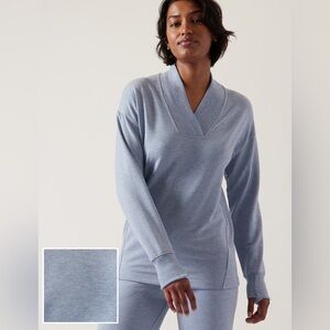 Athleta Clarity V-Neck Sweatshirt